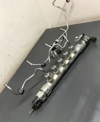 Mazda 3 II Fuel main line pipe