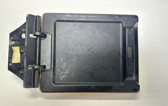 BMW 5 E39 Armrest 806917