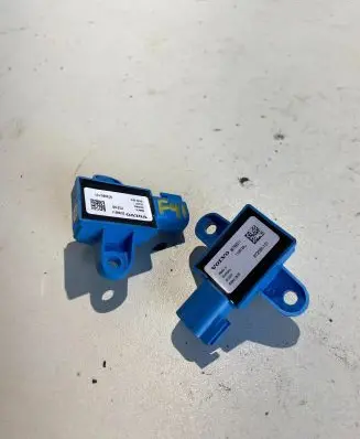 Volvo XC60 Airbag deployment crash/impact sensor 30798511 170510B 973580101