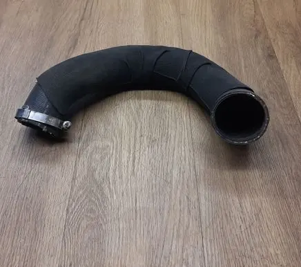 Porsche Macan (95B) Intercooler hose/pipe 95B145790B