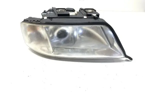 Audi A6 S6 C5 4B Headlight/headlamp
