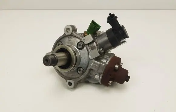 Jaguar XE Fuel injection high pressure pump 0445010706 G4D39B395AA