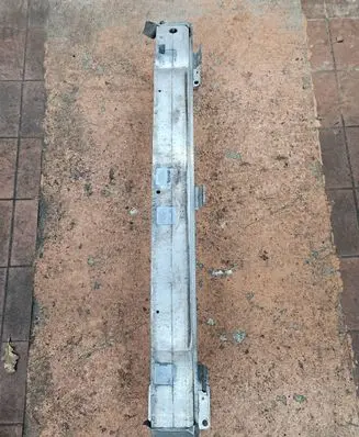 Citroen C4 II Picasso Front bumper cross member 549311