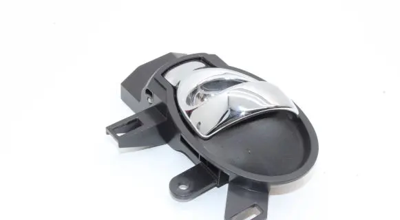 Nissan Juke I F15 Rear door interior handle