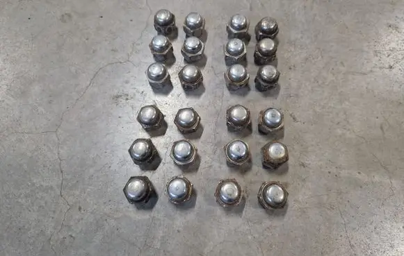 Mazda BT-50 Nuts/bolts 