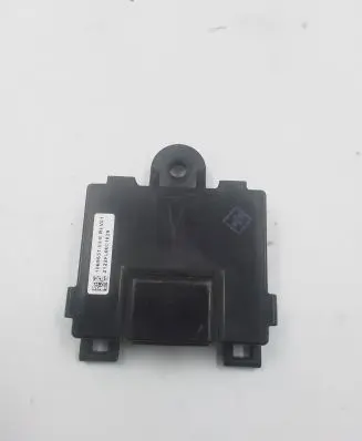 Tesla Model S Door control unit/module 106965100E 2122FL0001829