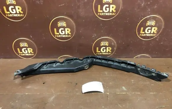 Skoda Octavia Mk2 (1Z) Front bumper mounting bracket 1Z0807184