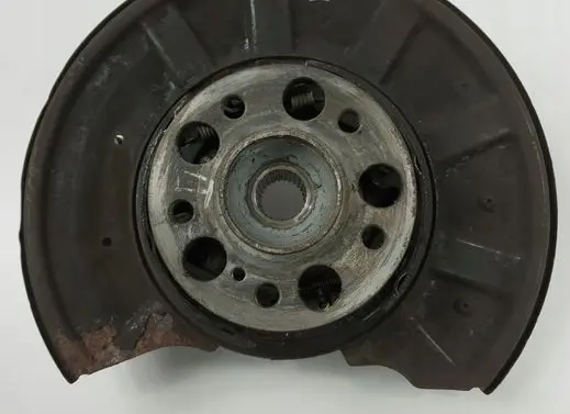 Mercedes-Benz E W212 Rear wheel hub
