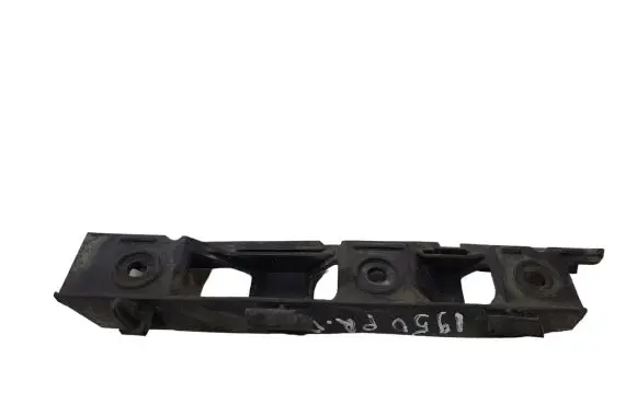 Volkswagen PASSAT B6 Front bumper mounting bracket 3C0807184