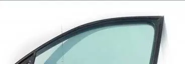 Volkswagen Touareg I Front door window glass four-door 7L0845201D