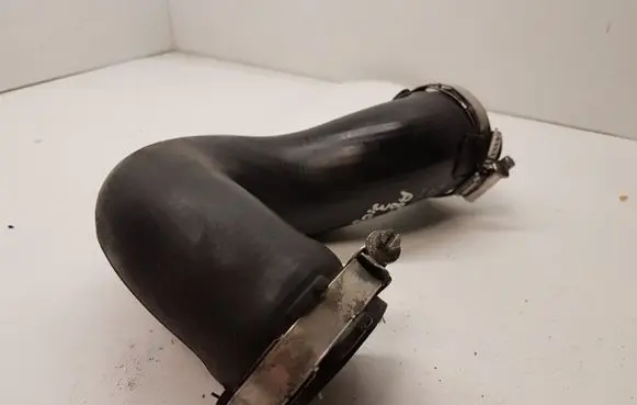 Audi A8 S8 D3 4E Intercooler hose/pipe 4E0145738D