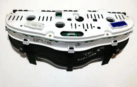 Hyundai Santa Fe Speedometer (instrument cluster) 69801080 6980-1080