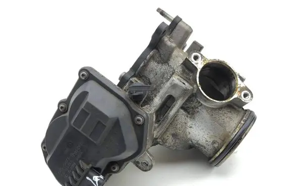 Land Rover Discovery Sport EGR valve 704923090 15415E0708 G4D35H273BB