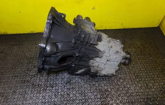Iveco Daily 5th gen Automatic gearbox 5801473582 1HTS24 6AS400V