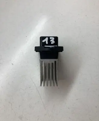 Hyundai i40 Heater blower fan relay 