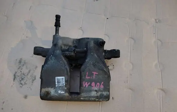 Mercedes-Benz Sprinter W906 Rear brake caliper