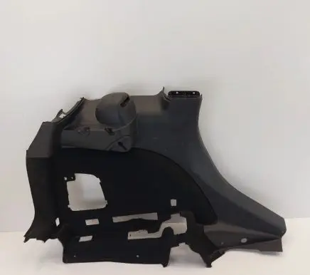 Trunk/boot lower side trim panel