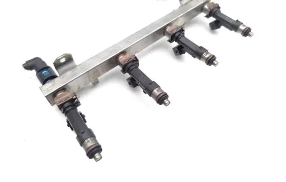 Opel Corsa D Fuel injectors set 0280158501 0280151208