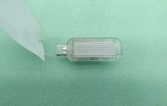 Audi Q7 4L Front door interior light 