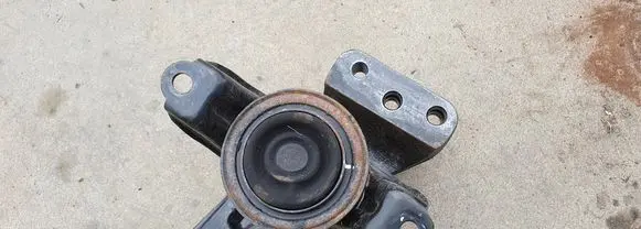 Hyundai i30 Engine mount bracket 21810A5200