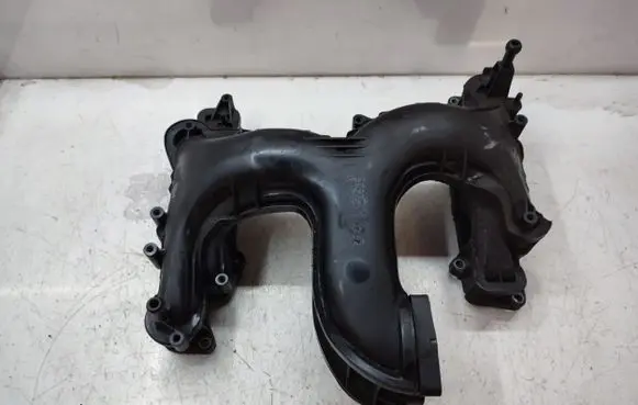 Audi Q7 4L Intake manifold 059129711