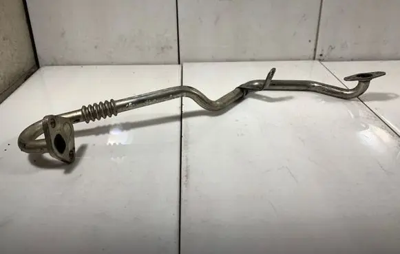 Skoda Fabia Mk2 (5J) EGR valve line/pipe/hose 036AD