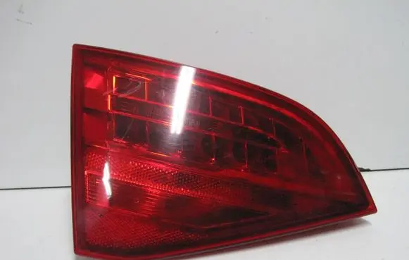 Audi A4 S4 B8 8K Tailgate rear/tail lights 8K9945093B