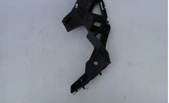 Volkswagen Golf VIII Front bumper mounting bracket 5H0807050D