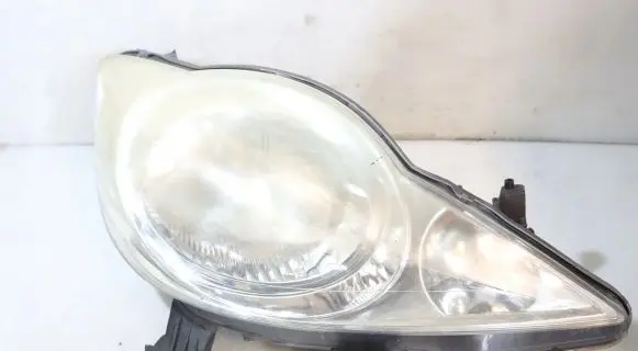 Peugeot 107 Headlight/headlamp 89033104