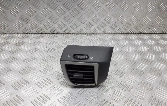 Nissan Micra Dashboard air vent grill cover trim 