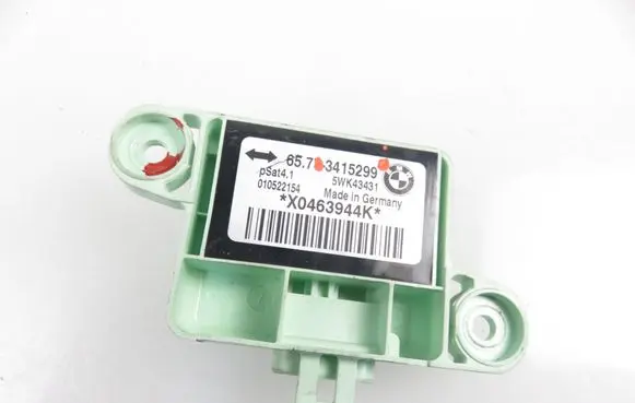 BMW X3 E83 Airbag deployment crash/impact sensor 3415299