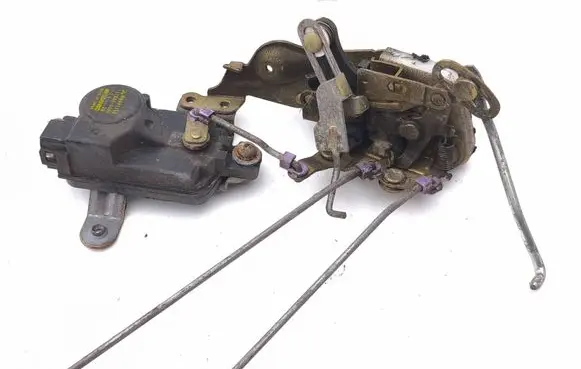 Mitsubishi 3000 GT Front door lock MB641158 1528005880