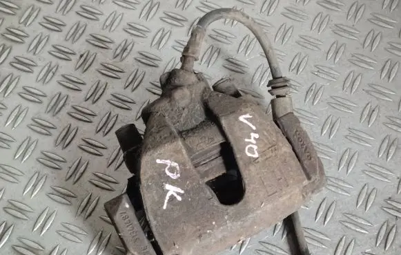 Volvo V40 Front brake caliper