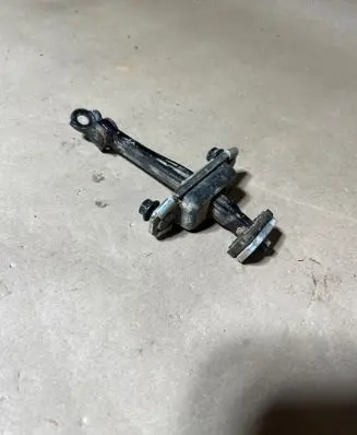 Hyundai Kona I Front door check strap stopper 