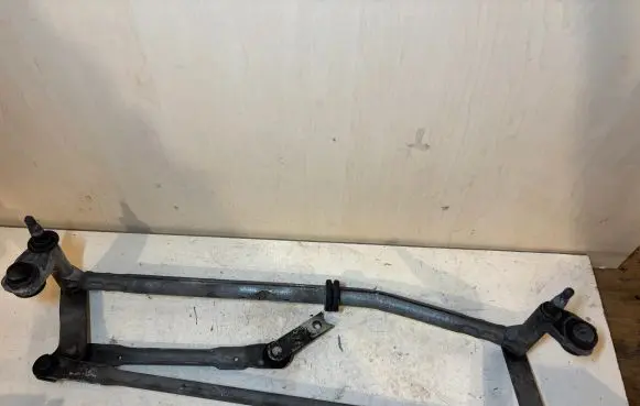 Volkswagen PASSAT B6 Front wiper linkage 3C1955023C