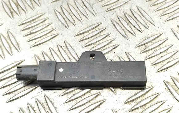 BMW 7 F01 F02 F03 F04 Antenna control unit 5WK49376 032AA00872 9144261