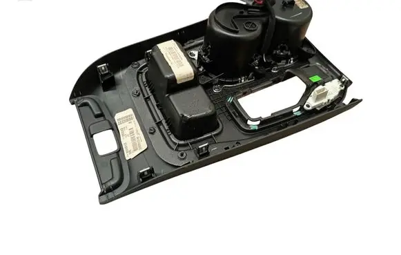 Jeep Grand Cherokee Cup holder front 5VK201CCAE