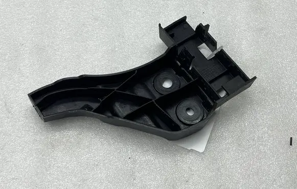 Audi A3 8Y Rear bumper mounting bracket 8V3807329A