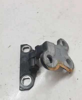 Volvo S60 Front door upper hinge 31299543