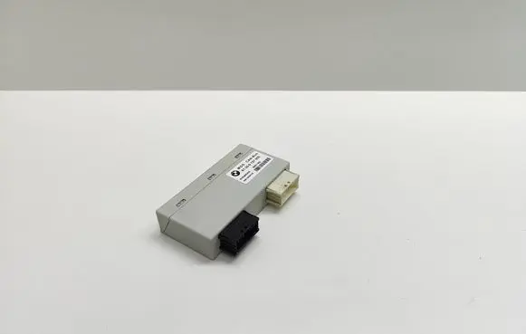 BMW 5 E60 E61 Sunroof control unit/module 9137055 61359137055