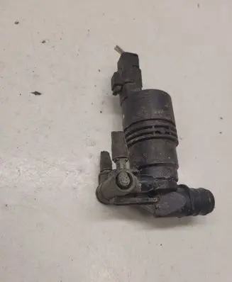 Renault Laguna II Windscreen/windshield washer pump 030639