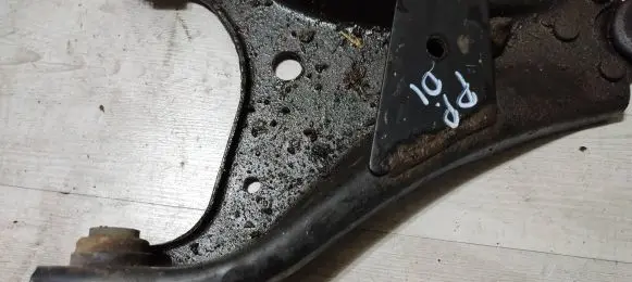 Dacia Duster Front lower control arm/wishbone