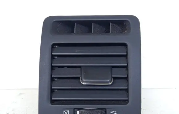 Toyota Corolla Verso E121 Dashboard side air vent grill/cover trim 5565013020 1556413020 5566013020