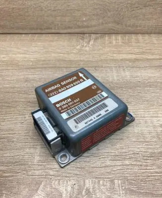 Audi A4 S4 B5 8D Airbag control unit/module 8A0959655B 0285001037