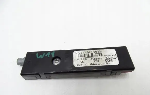 Mercedes-Benz C W204 Antenna control unit A2128201689