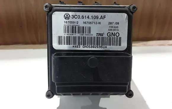 Volkswagen PASSAT B6 ABS Pump 3C0614109AF