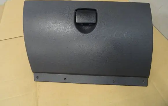 Dacia Logan I Glove box 