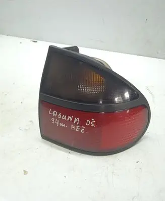 Renault Laguna I Rear/tail lights 2225