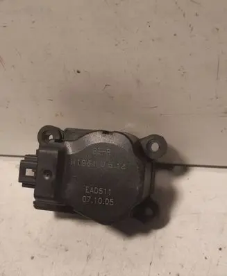 Ford Mondeo MK IV Air flap motor/actuator 410473241