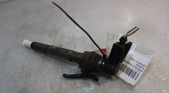 Renault Laguna III Fuel injector 8200294788